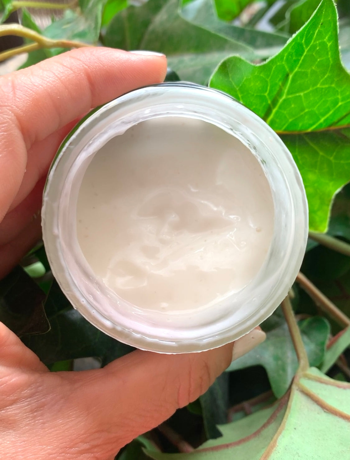 crema facial calmante de avena para rojeces. picores y dermatitis