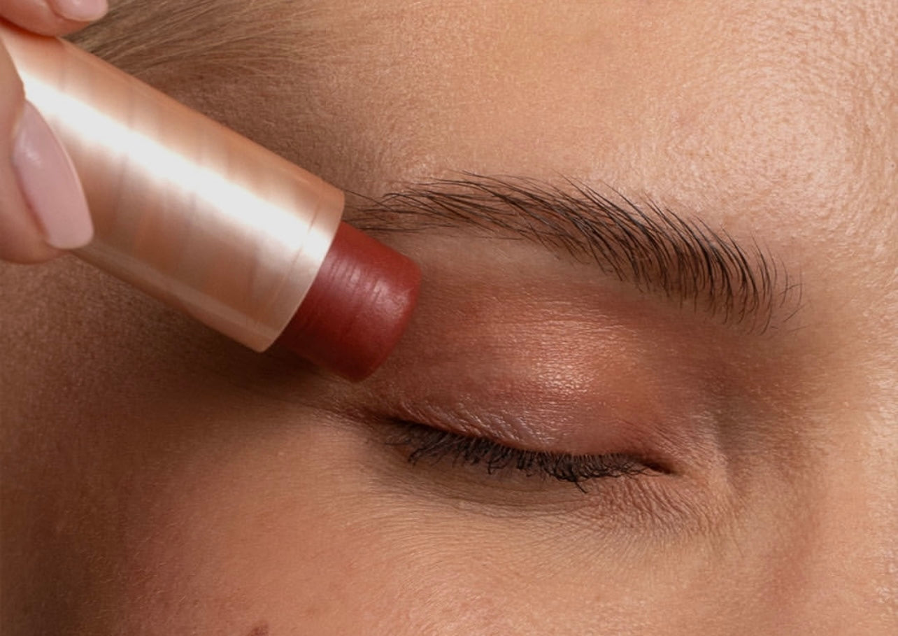bálsamo multiusos para mejillas, párpados y labios LAVERA